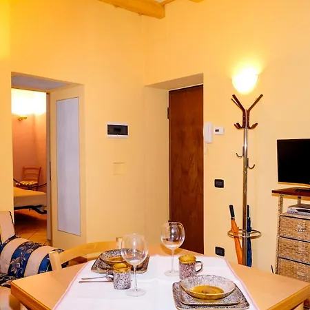 Casa Aurora Apartment Cannobio
